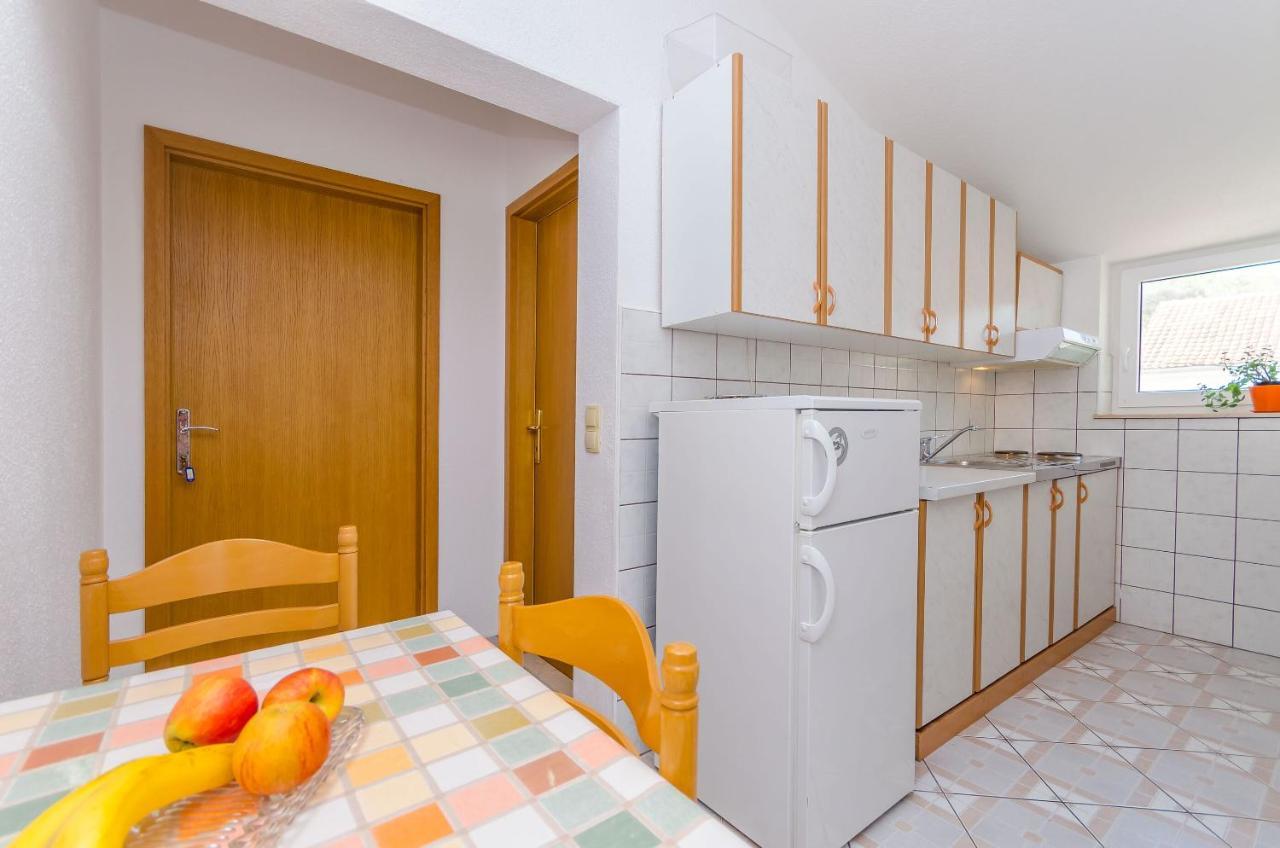 Apartments Tily Trogir Exterior photo