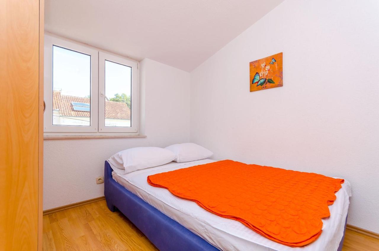 Apartments Tily Trogir Exterior photo
